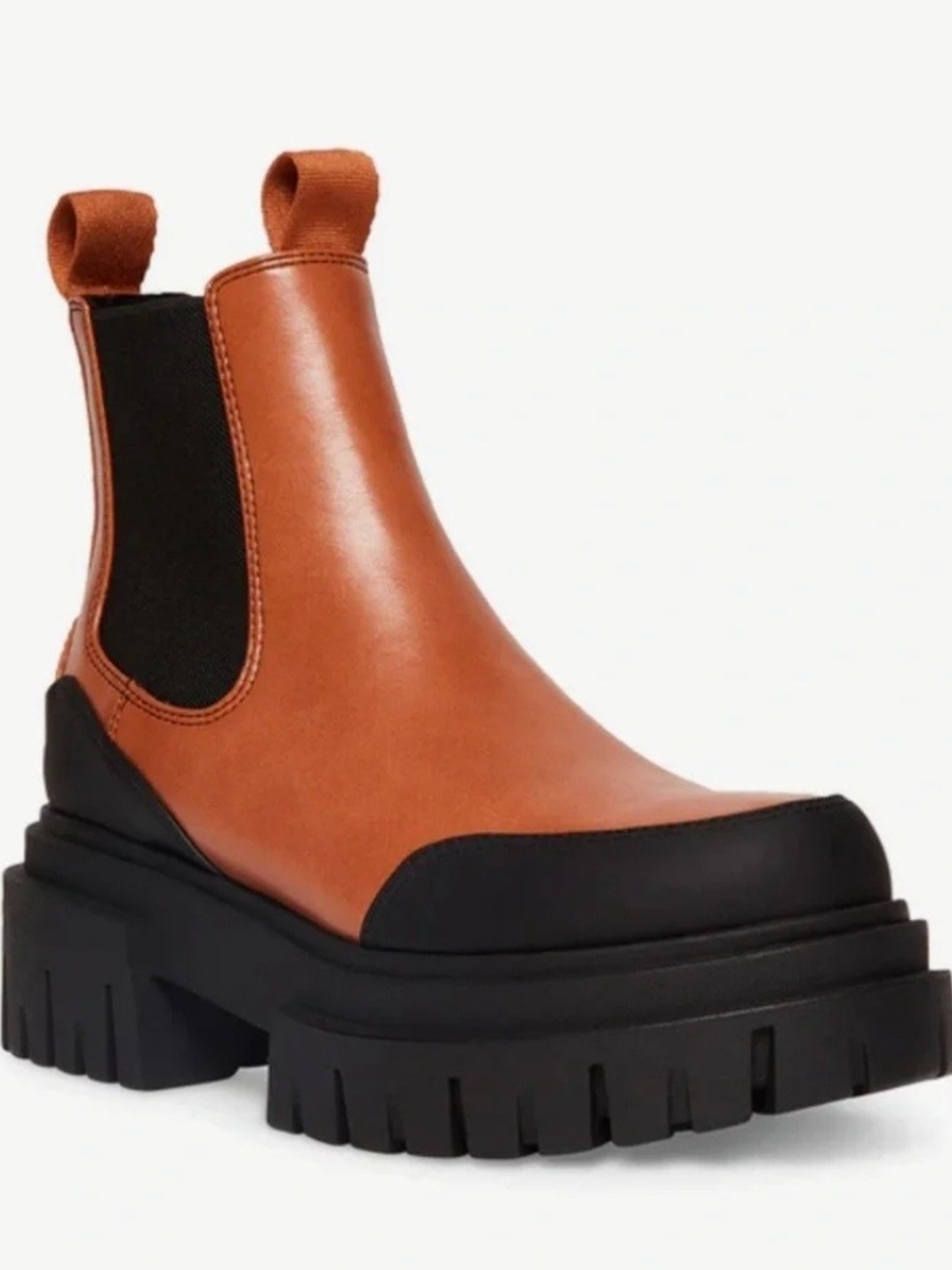 Chunky Steve Madden Boot - Tan and Black
